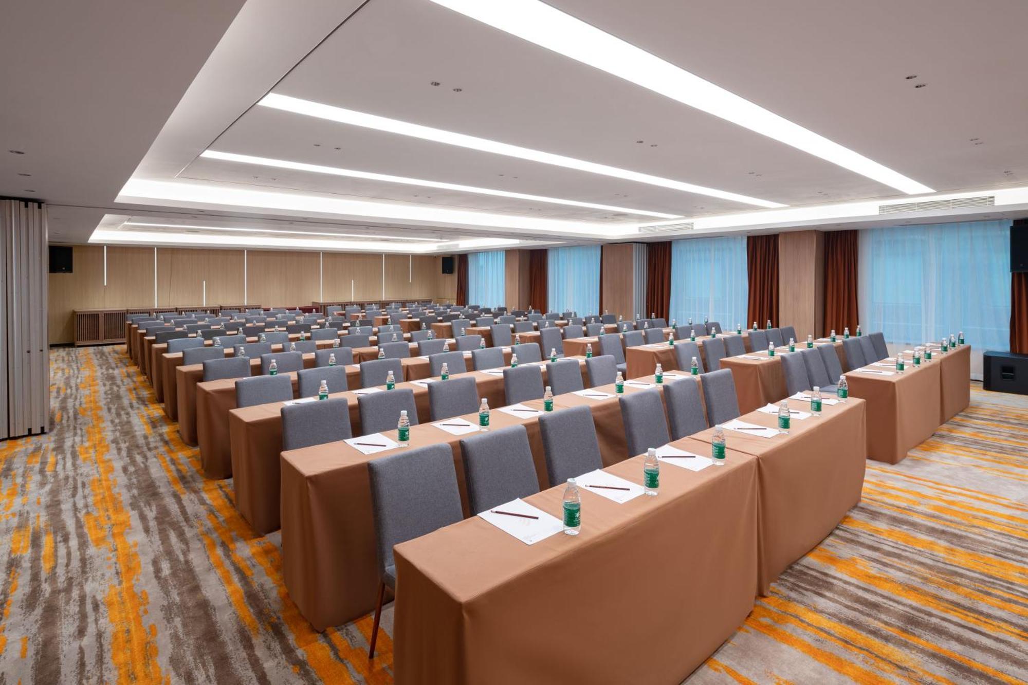 Guangzhou Wogo Yuanbao Hotel-Zhujiang New Town-Free Canton Fair Shuttle Bus & Overseas Buyer Registration Services Esterno foto